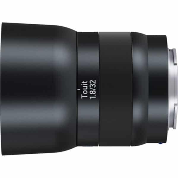 Zeiss Touit 32mm f1.8 E mount