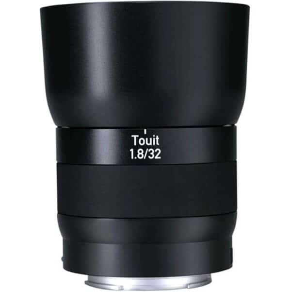 Zeiss Touit 32mm f1.8 E mount