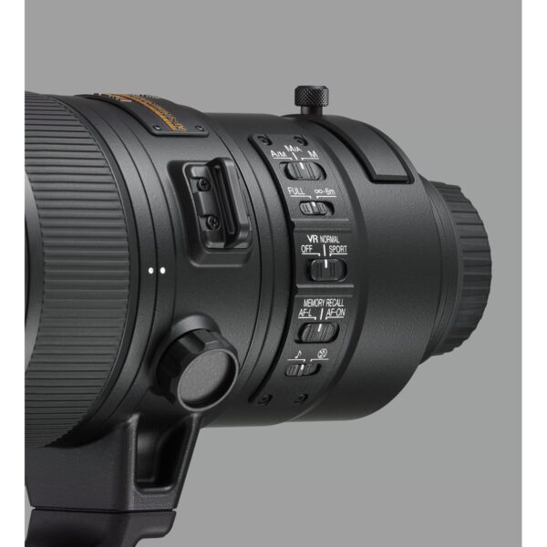 Nikon 180-400mm f/4E AF-S Nikkor TC1.4 FL ED VR