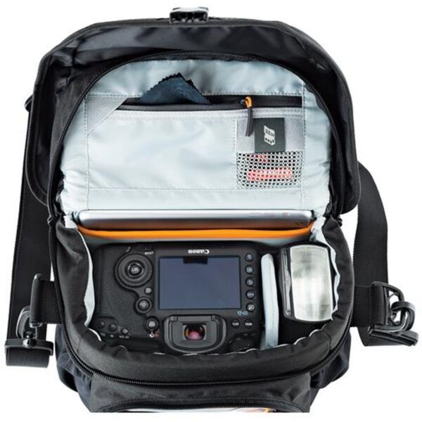Lowepro Nova 170 AW II Black - Afbeelding 3