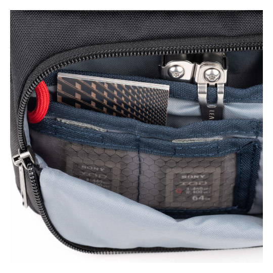 Think Tank Mirrorless Mover 20 - Marine Blue