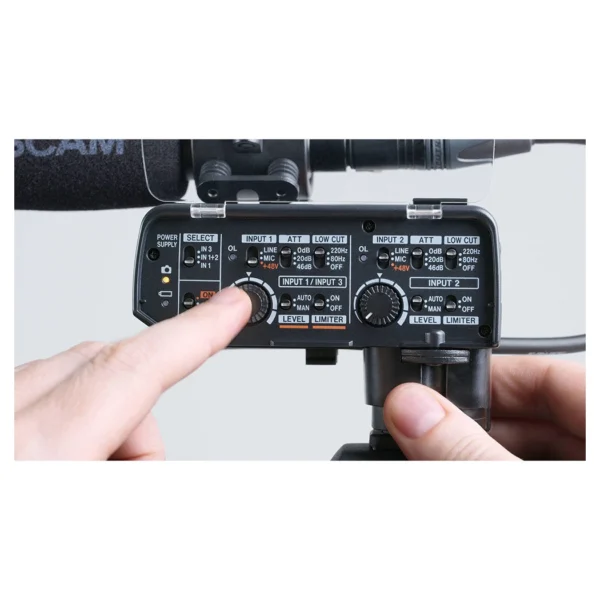 Tascam CA-XLR2d-C XLR Microfoon Adapter Kit (voor - Afbeelding 9