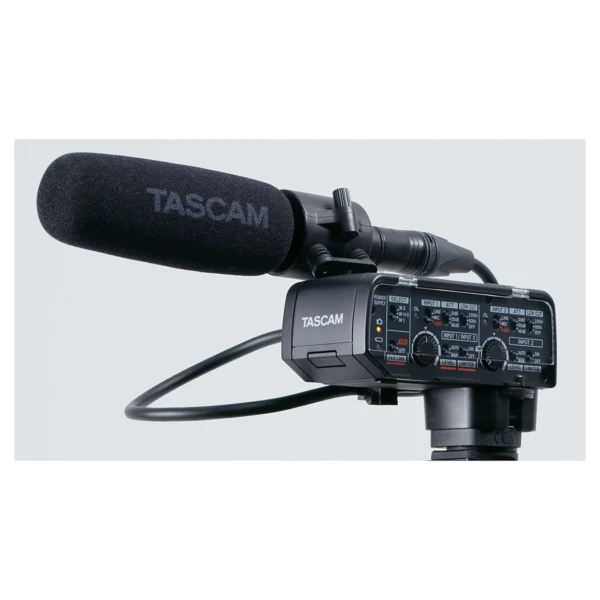 Tascam CA-XLR2d-C XLR Microfoon Adapter Kit (voor - Afbeelding 2