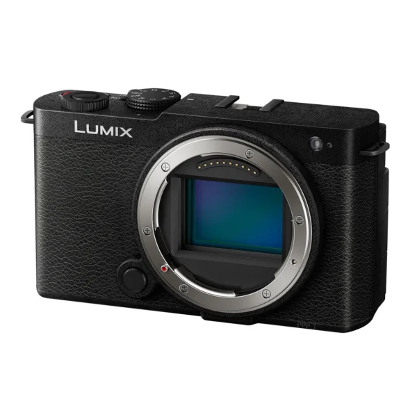 Panasonic LUMIX S9 Jet Black + S 18-40mm f/4.5-6.3