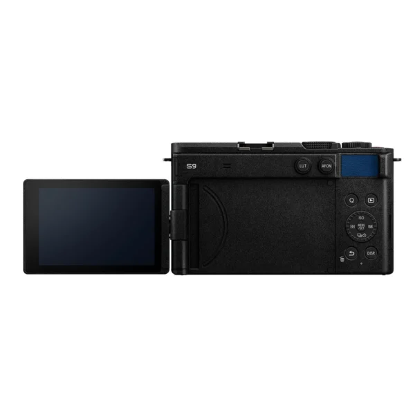 Panasonic LUMIX S9 Night Blue + S 18-40mm f/4.5-6.3