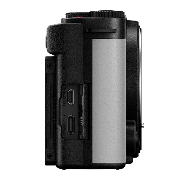 Panasonic LUMIX S9 Smokey White + S 18-40mm f/4.5-6.3