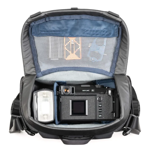 ThinkTank SpeedTop Crossbody 10 Graphite 12