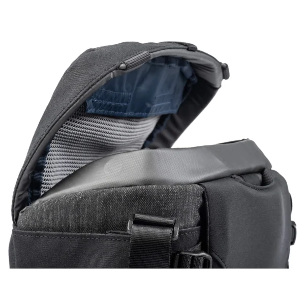 ThinkTank SpeedTop Crossbody 10 Graphite 12