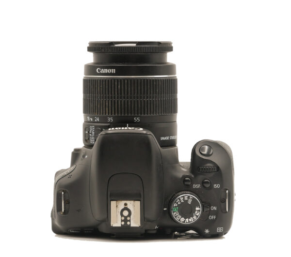 Canon 600D incl. EF-S 18-55mm F/3.5-5.6 IS II - Afbeelding 3