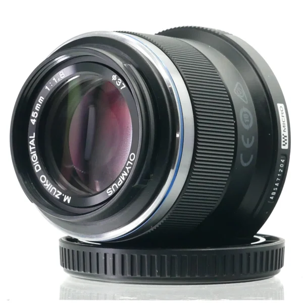 Olympus M.Zuiko 45mm F/1.8
