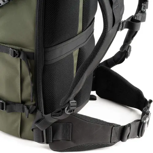 Think Tank Darklight Backpack 20l - Montane Green
