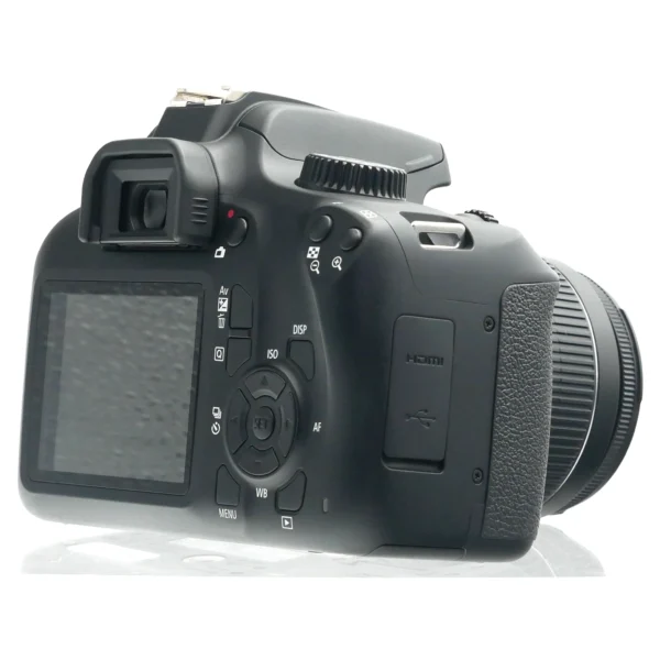 Canon 4000D + EF-S 18-55mm II