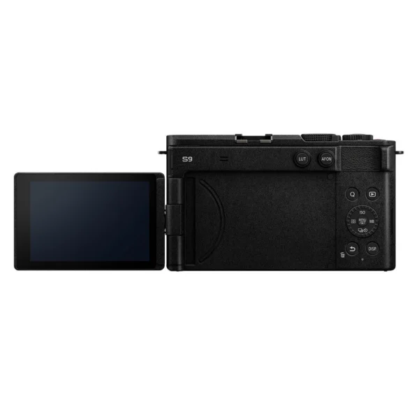 Panasonic LUMIX S9 Jet Black + S 18-40mm f/4.5-6.3