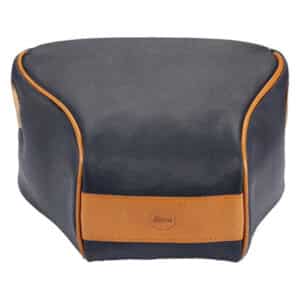 Leica Q2 black Ettas pouch midnight blue