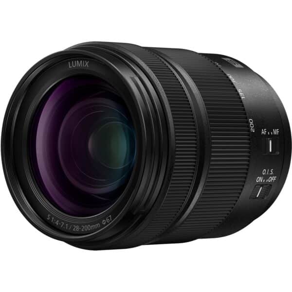 Panasonic Lumix S 28-200mm f/4.5-7.1 Macro OIS