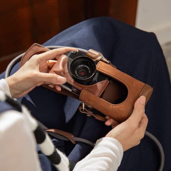 SmallRig 5218 Leather Case Kit For Fujifilm X Half (Brown)