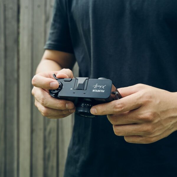 SmallRig 5333 Thumb Grip For Fujifilm X Half (Charcoal Si...