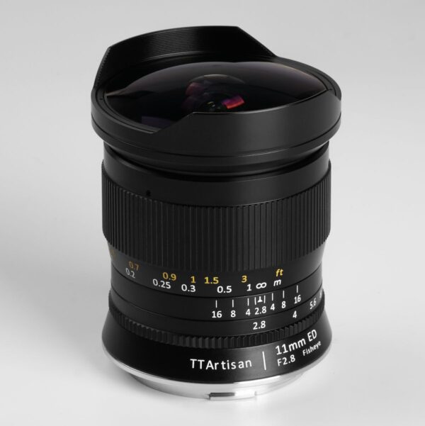 TTArtisan 11mm f/2.8 Canon EOS-R-Mount | FullFrame Black