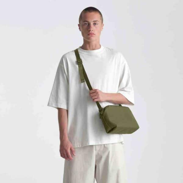 Urth Dolomite Camera Sling (Green)