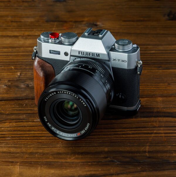 SmallRig 5666 L-Shaped Mount Plate w/ Wooden Handle For F...