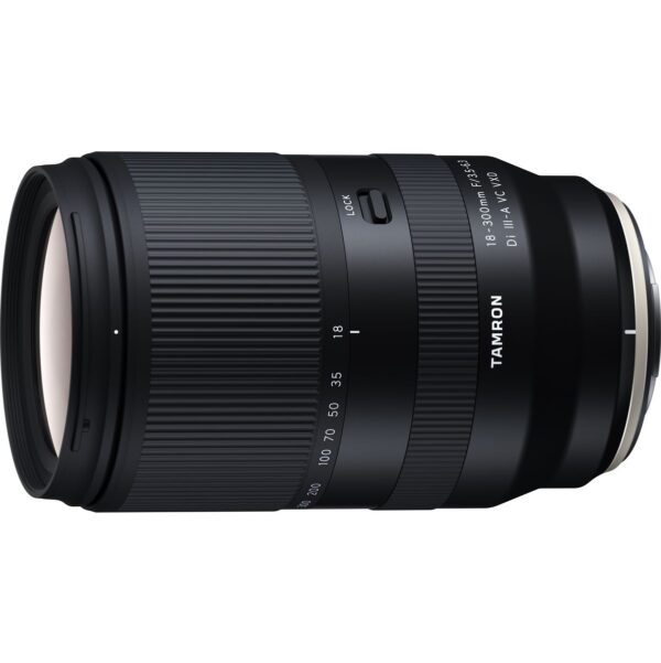 Tamron 18-300mm f/3.5-6.3 Di III-A VC VXD Fuji X