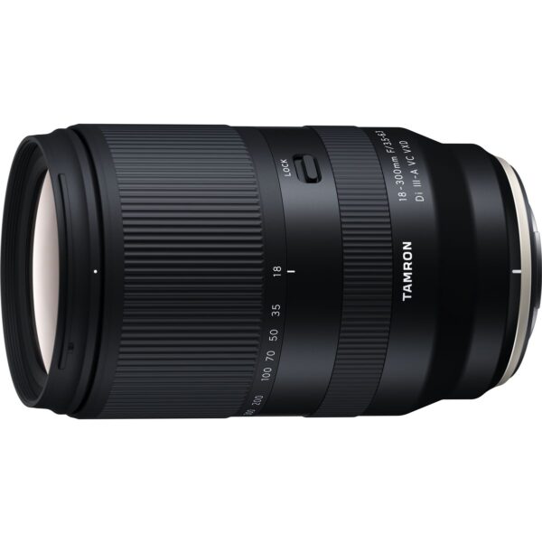 Tamron 18-300mm f/3.5-6.3 Di III-A VC VXD Fuji X