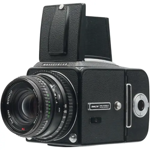 Hasselblad 500 C/M + 80mm f2.8 Planar
