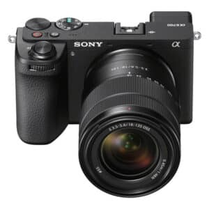 Sony A6700 + SEL 18-135