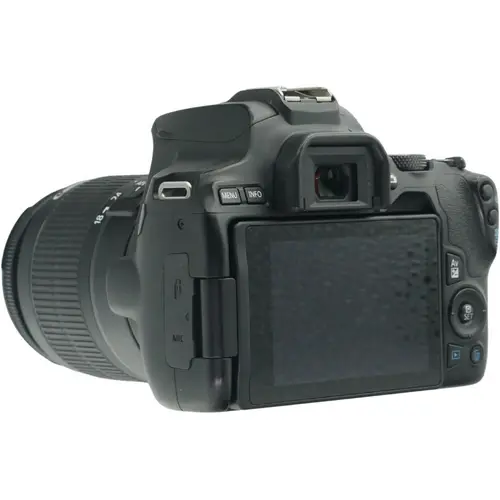 Canon Eos 250D incl. EF-S 18-55mm III