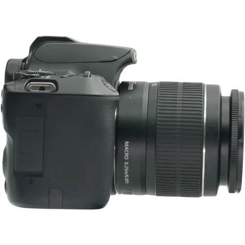 Canon Eos 250D incl. EF-S 18-55mm III