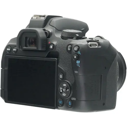 Canon EOS 850D + 18-55mm III