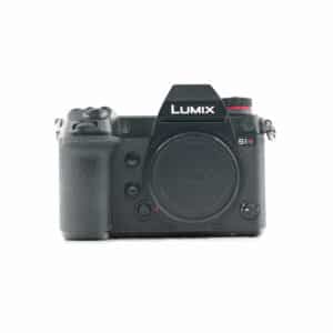 Panasonic S1R
