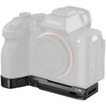 SmallRig 6033 Baseplate w/ Airtag Slot For Sony Alpha 7 V...