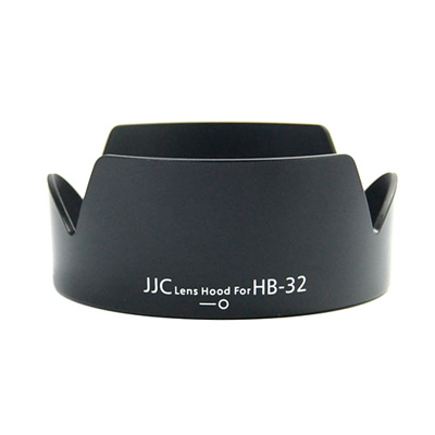 Nikon HB-32 Zonnekap (18-70MM AFS /18-135MM AFS / 18-105MM AFS)