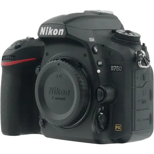 Nikon D750