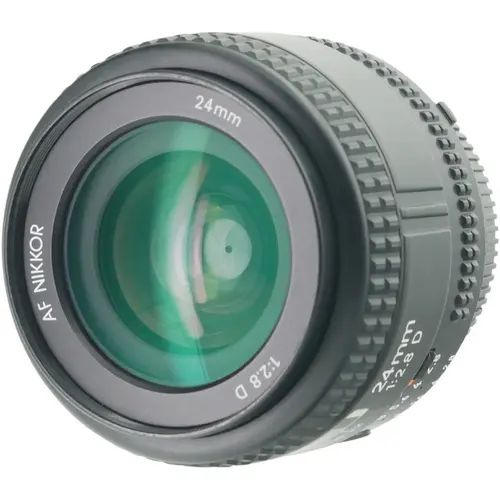 Nikon 24mm f/2.8 D