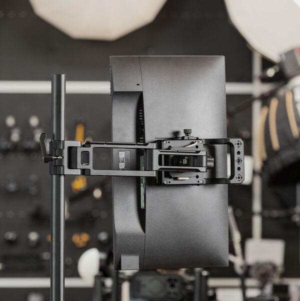 SmallRig 6257 Mount Plate For Monitor VESA For Camera Cart