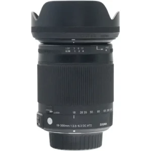 Sigma 18-300mm f3.5-6.3 DC Nikon