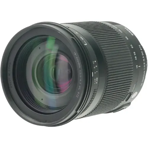 Sigma 18-300mm f3.5-6.3 DC Nikon