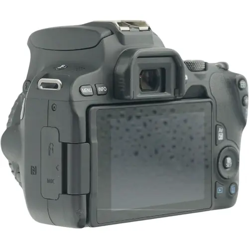 Canon EOS 200D Body