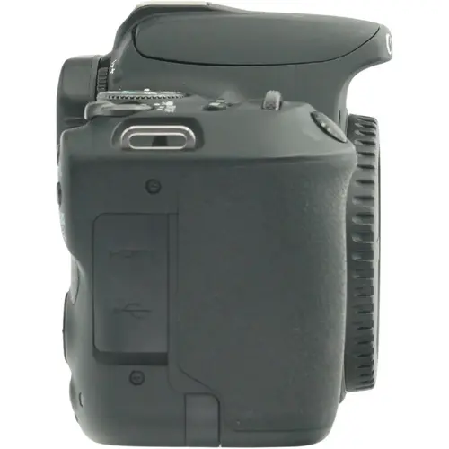 Canon EOS 200D Body