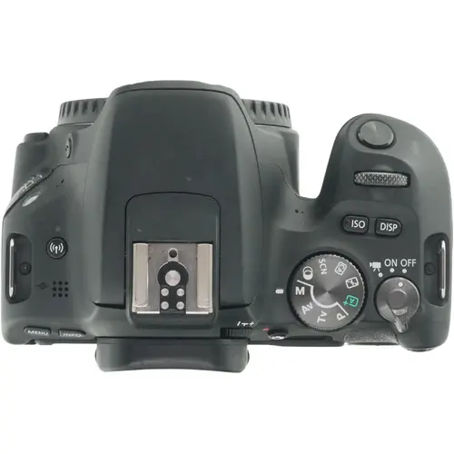 Canon EOS 200D Body