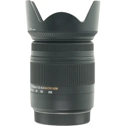 Sigma 18-250mm f3.5-6.3 DC Macro OS HSM Canon