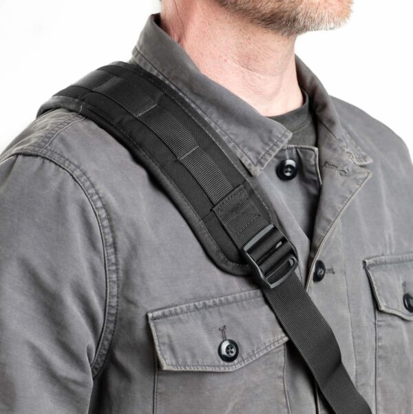Think Tank Focuspoint Crossbody 13l Asphalt Black