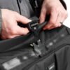 Think Tank Focuspoint Crossbody 8l Asphalt Black