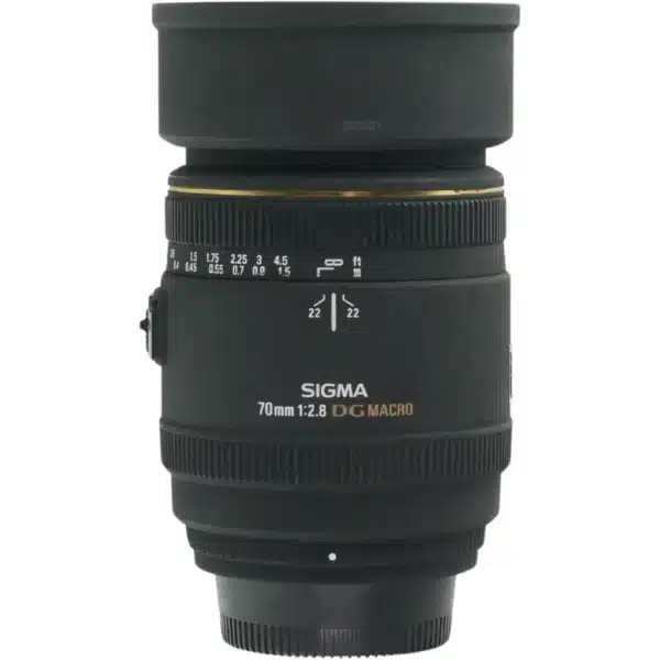 Sigma 70mm F/2.8 EX DG Macro Nikon FX