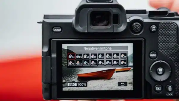 CANON EOS R8 MARK II