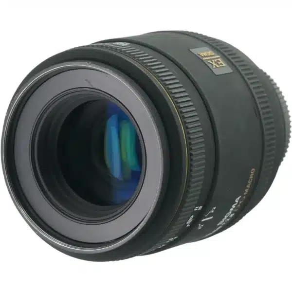Sigma 70mm F/2.8 EX DG Macro Nikon FX
