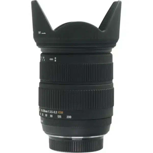 Sigma DC 18-200mm F/3.5-6.3 Nikon F-Mount (DX)