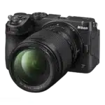 Nikon Z5IIC + 24-200mm f/4.5-6.3 VR Zwart
